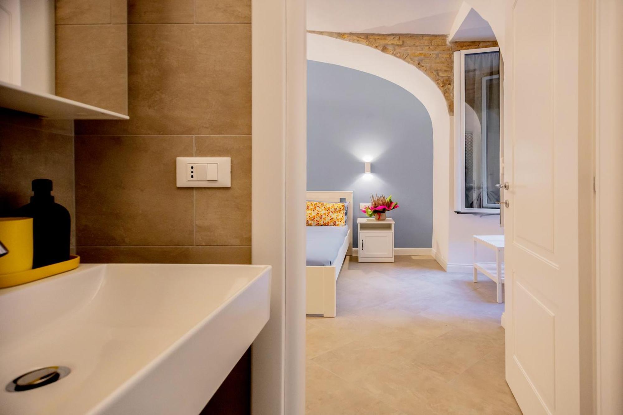 Live Roma - Chez Le Roi Luxury Apartment Exterior photo